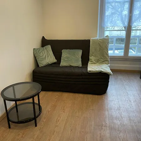 Meuble 42 M2 A Proche Thermes-spa * Vittel